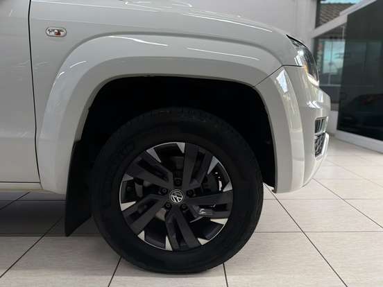 VOLKSWAGEN-AMAROK-3.0 V6 TDI DIESEL HIGHLINE CD 4MOTION AUTOMÁTICO VOLKSWAGEN-AMAROK-2021