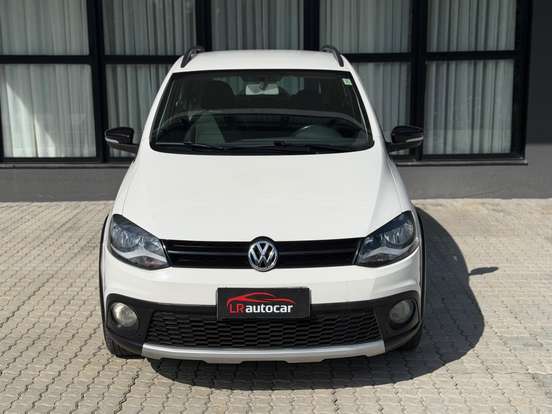 VOLKSWAGEN-CROSSFOX-1.6 MI FLEX 8V 4P MANUAL VOLKSWAGEN-CROSSFOX-2013