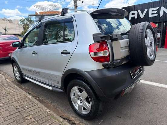 VOLKSWAGEN-CROSSFOX-2007