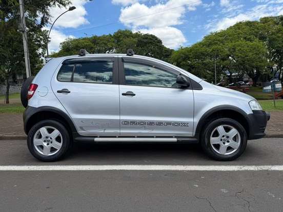 VOLKSWAGEN-CROSSFOX-2007