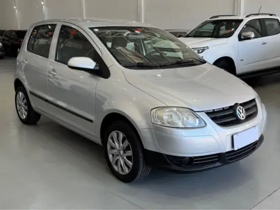 VOLKSWAGEN-FOX-1.0 MI 8V FLEX 4P MANUAL VOLKSWAGEN-FOX-2009