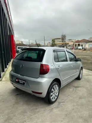 VOLKSWAGEN-FOX-2010