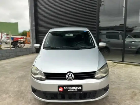 VOLKSWAGEN-FOX-1.0 MI TREND 8V FLEX 4P MANUAL VOLKSWAGEN-FOX-2010