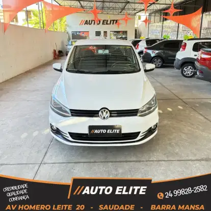 VOLKSWAGEN-FOX-2015