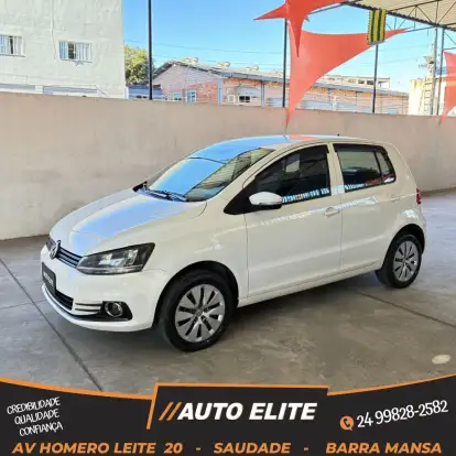 VOLKSWAGEN-FOX-2015