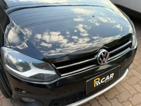VOLKSWAGEN-FOX-1.6 MI 8V FLEX 4P MANUAL VOLKSWAGEN-FOX-2010