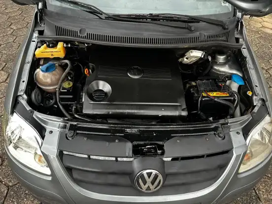 VOLKSWAGEN-FOX-2008