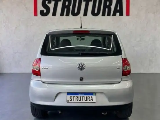 VOLKSWAGEN-FOX-1.6 MI PLUS 8V FLEX 4P MANUAL VOLKSWAGEN-FOX-2006
