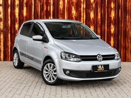 VOLKSWAGEN-FOX-1.6 MI ROCK IN RIO 8V FLEX 4P MANUAL VOLKSWAGEN-FOX-2013