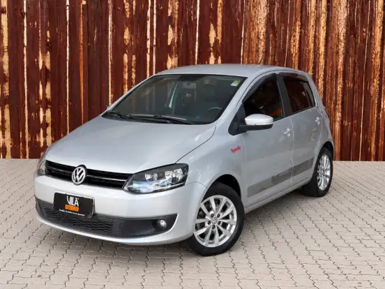 VOLKSWAGEN-FOX-2013