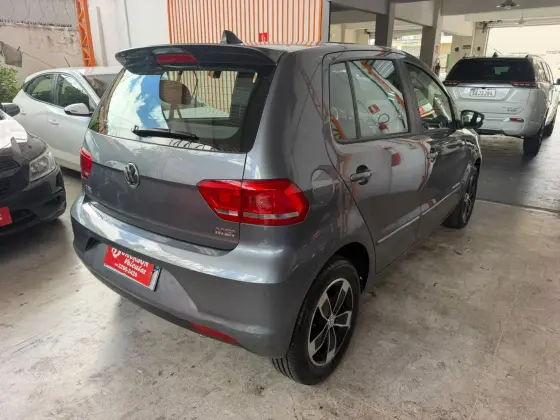 VOLKSWAGEN FOX 1.6 MSI COMFORTLINE 8V FLEX 4P MANUAL