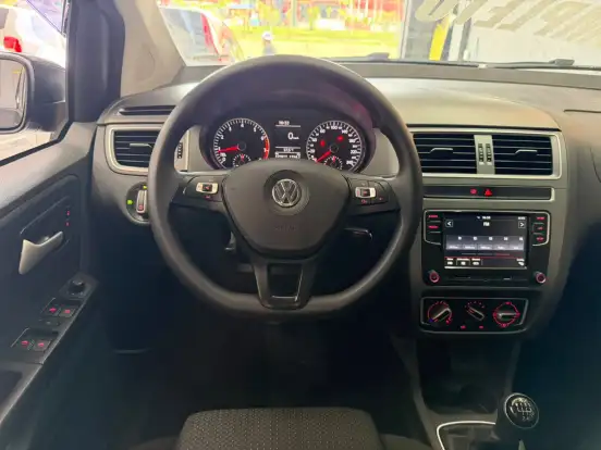 VOLKSWAGEN-FOX-1.6 MSI TOTAL FLEX CONNECT 4P MANUAL VOLKSWAGEN-FOX-2018