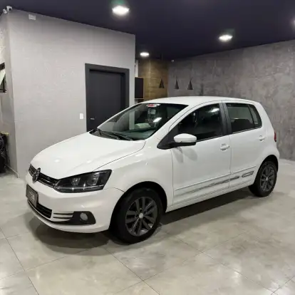 VOLKSWAGEN-FOX-1.6 MSI TOTAL FLEX CONNECT 4P MANUAL VOLKSWAGEN-FOX-2018