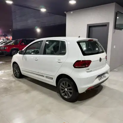 VOLKSWAGEN-FOX-1.6 MSI TOTAL FLEX CONNECT 4P MANUAL VOLKSWAGEN-FOX-2018