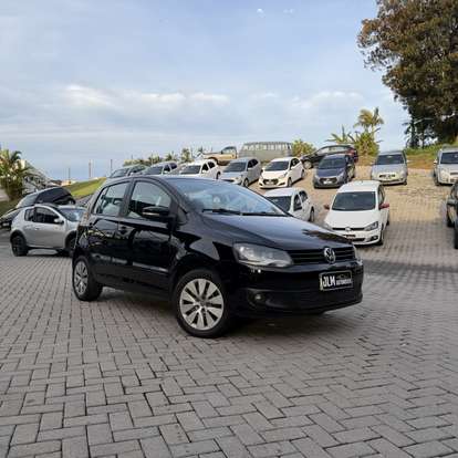 VOLKSWAGEN-FOX-2013