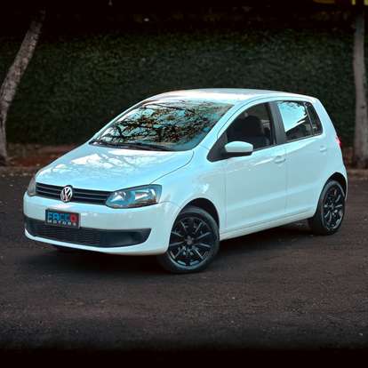 VOLKSWAGEN-FOX-2013