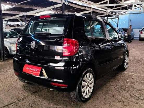 VOLKSWAGEN-FOX-1.0 MI 8V FLEX 4P MANUAL VOLKSWAGEN-FOX-2013