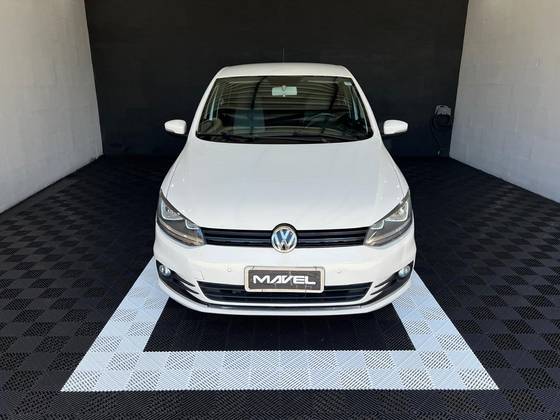 VOLKSWAGEN FOX 1.0 MI COMFORTLINE 8V FLEX 4P MANUAL
