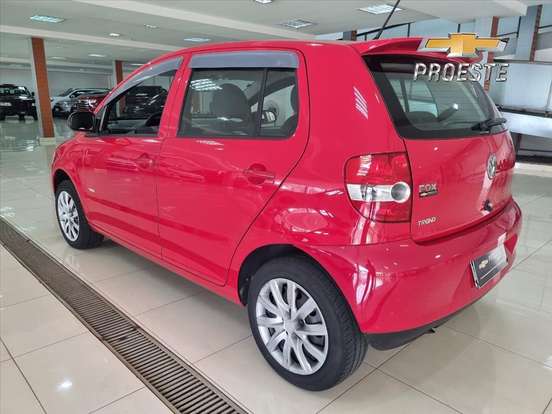 VOLKSWAGEN-FOX-2009