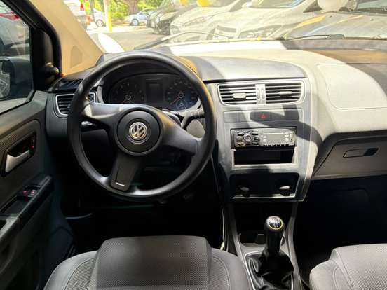 VOLKSWAGEN-FOX-1.0 MI TREND 8V FLEX 4P MANUAL VOLKSWAGEN-FOX-2010