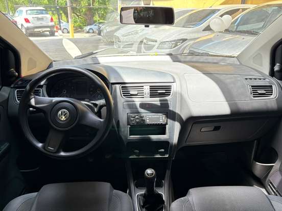 VOLKSWAGEN-FOX-1.0 MI TREND 8V FLEX 4P MANUAL VOLKSWAGEN-FOX-2010