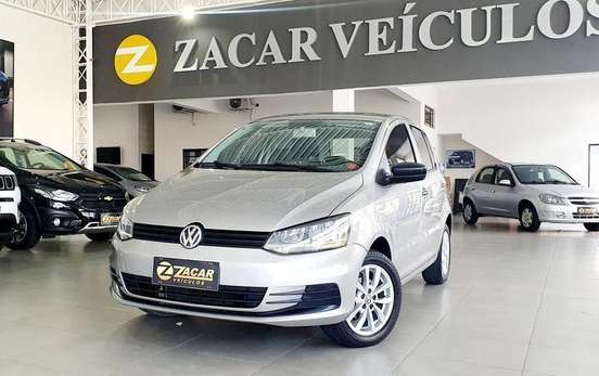 VOLKSWAGEN-FOX-2014
