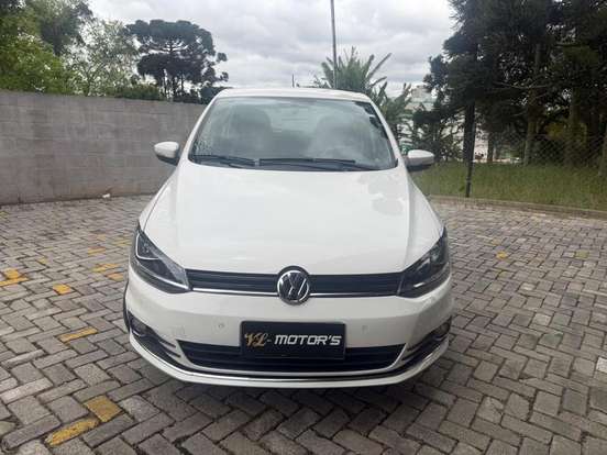 VOLKSWAGEN-FOX-1.0 MPI BLUEMOTION 12V FLEX 4P MANUAL VOLKSWAGEN-FOX-2015