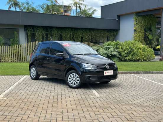 VOLKSWAGEN-FOX-1.0 MPI BLUEMOTION 12V FLEX 4P MANUAL VOLKSWAGEN-FOX-2013