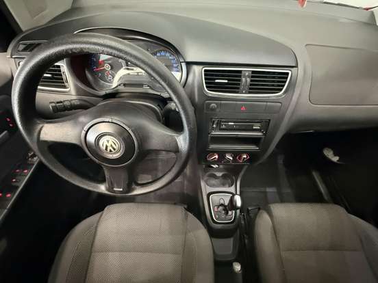 VOLKSWAGEN-FOX-1.6 MI 8V FLEX 4P AUTOMATIZADO VOLKSWAGEN-FOX-2010