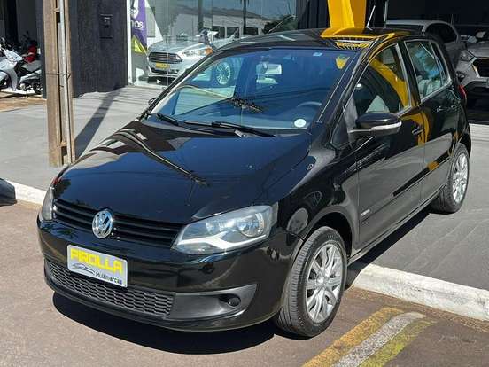 VOLKSWAGEN-FOX-2010