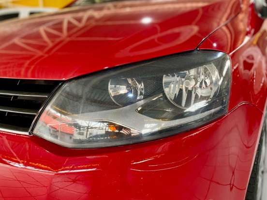 VOLKSWAGEN-FOX-2010