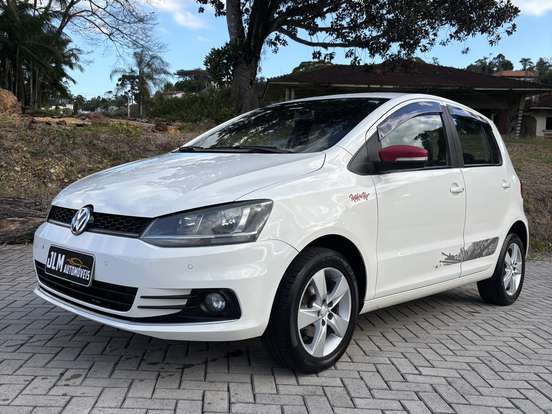 VOLKSWAGEN-FOX-1.6 MI ROCK IN RIO 8V FLEX 4P MANUAL VOLKSWAGEN-FOX-2015