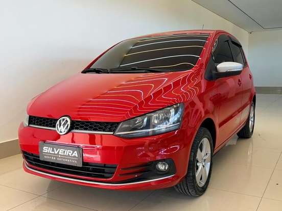 VOLKSWAGEN-FOX-2015