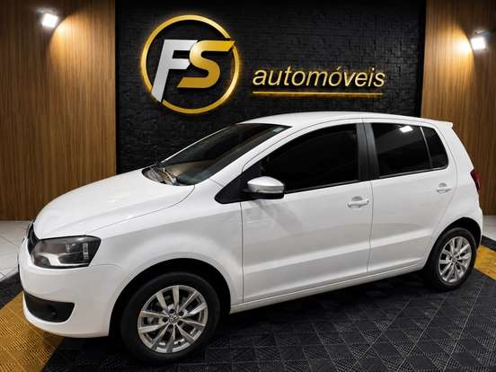 VOLKSWAGEN-FOX-1.6 MI ROCK IN RIO 8V FLEX 4P MANUAL VOLKSWAGEN-FOX-2013
