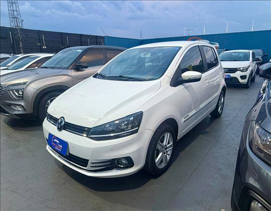 VOLKSWAGEN FOX 1.6 MSI HIGHLINE 16V FLEX 4P MANUAL