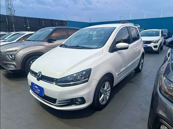 VOLKSWAGEN-FOX-1.6 MSI HIGHLINE 16V FLEX 4P MANUAL VOLKSWAGEN-FOX-2015