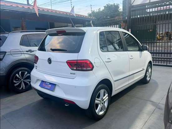 VOLKSWAGEN-FOX-1.6 MSI HIGHLINE 16V FLEX 4P MANUAL VOLKSWAGEN-FOX-2015