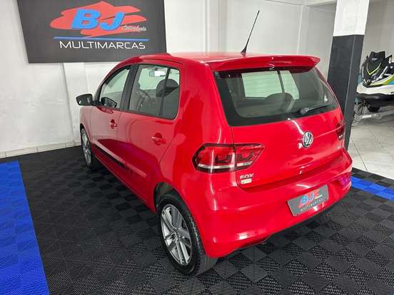 VOLKSWAGEN-FOX-1.6 MSI RUN 8V FLEX 4P MANUAL VOLKSWAGEN-FOX-2017