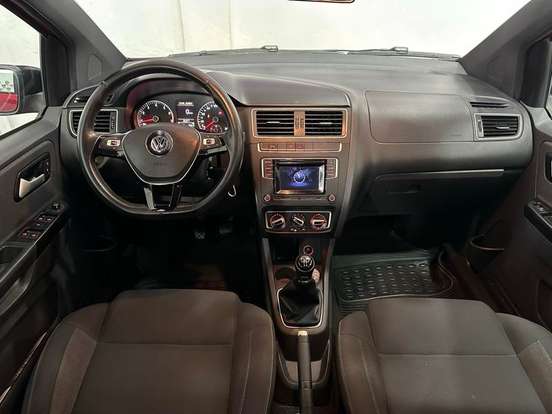 VOLKSWAGEN-FOX-1.6 MSI RUN 8V FLEX 4P MANUAL VOLKSWAGEN-FOX-2017