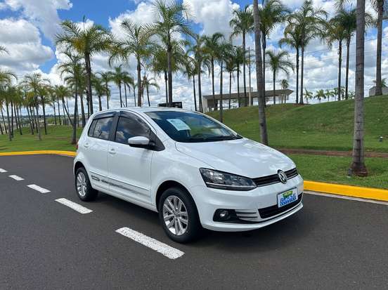 VOLKSWAGEN-FOX-1.6 MSI TOTAL FLEX CONNECT 4P I-MOTION VOLKSWAGEN-FOX-2018