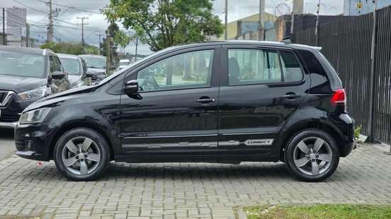 VOLKSWAGEN-FOX-2019