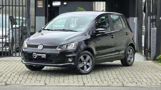 VOLKSWAGEN-FOX-2019