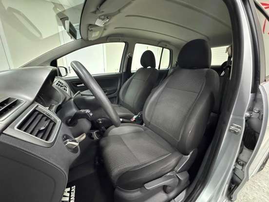 VOLKSWAGEN-FOX-1.6 MSI TOTAL FLEX CONNECT 4P I-MOTION VOLKSWAGEN-FOX-2019