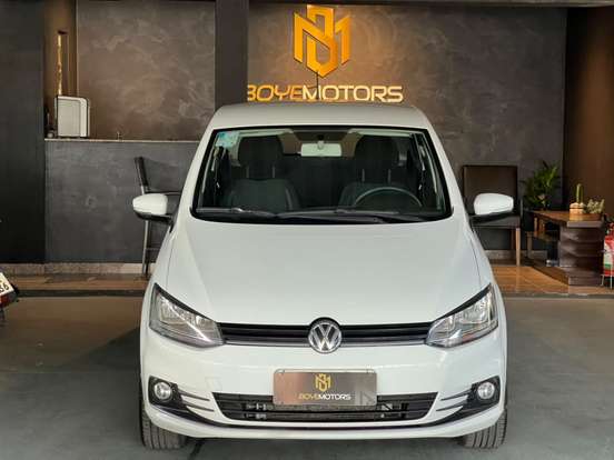VOLKSWAGEN-FOX-2019