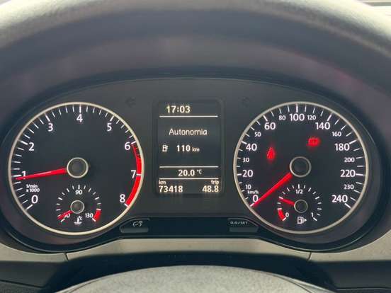 VOLKSWAGEN-FOX-1.6 MSI TOTAL FLEX CONNECT 4P MANUAL VOLKSWAGEN-FOX-2018
