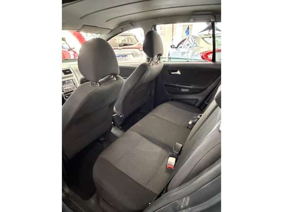VOLKSWAGEN-FOX-1.6 MSI TOTAL FLEX CONNECT 4P MANUAL VOLKSWAGEN-FOX-2020