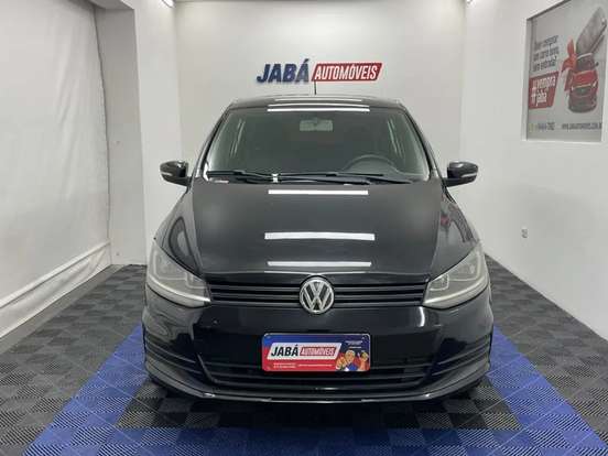 VOLKSWAGEN-FOX-2016