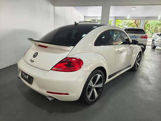 VOLKSWAGEN-FUSCA-2013