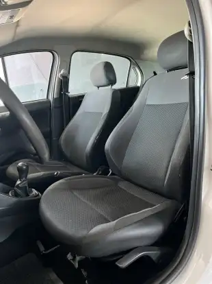 VOLKSWAGEN-GOL-2021