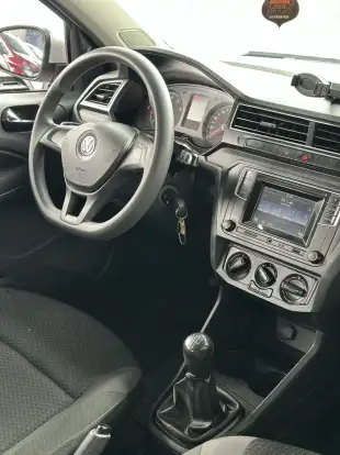 VOLKSWAGEN-GOL-2020
